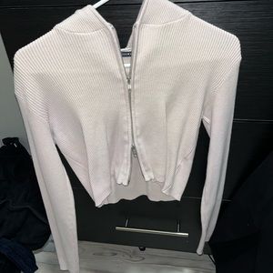 BRANDY MELVILLE SWEATER
